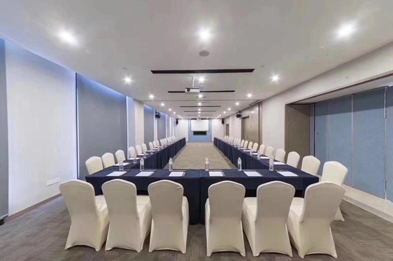 Holiday Inn Express - Xichang City Center By Ihg Экстерьер фото