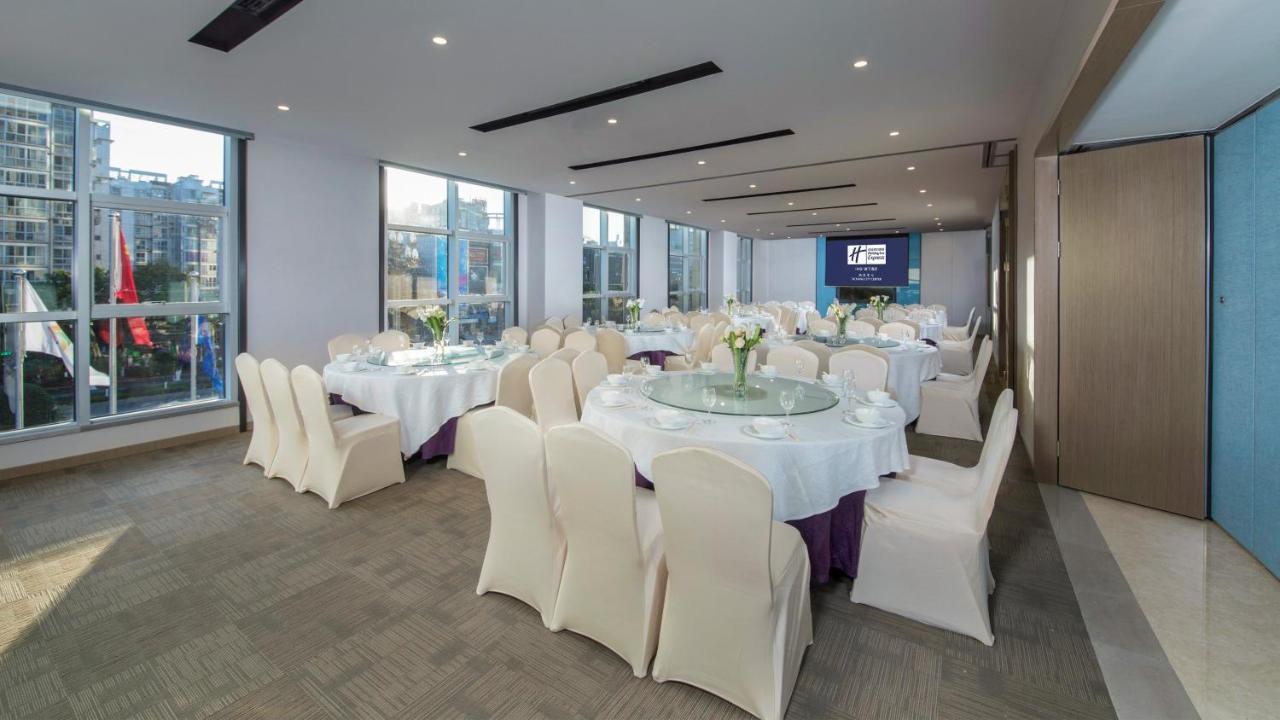 Holiday Inn Express - Xichang City Center By Ihg Экстерьер фото