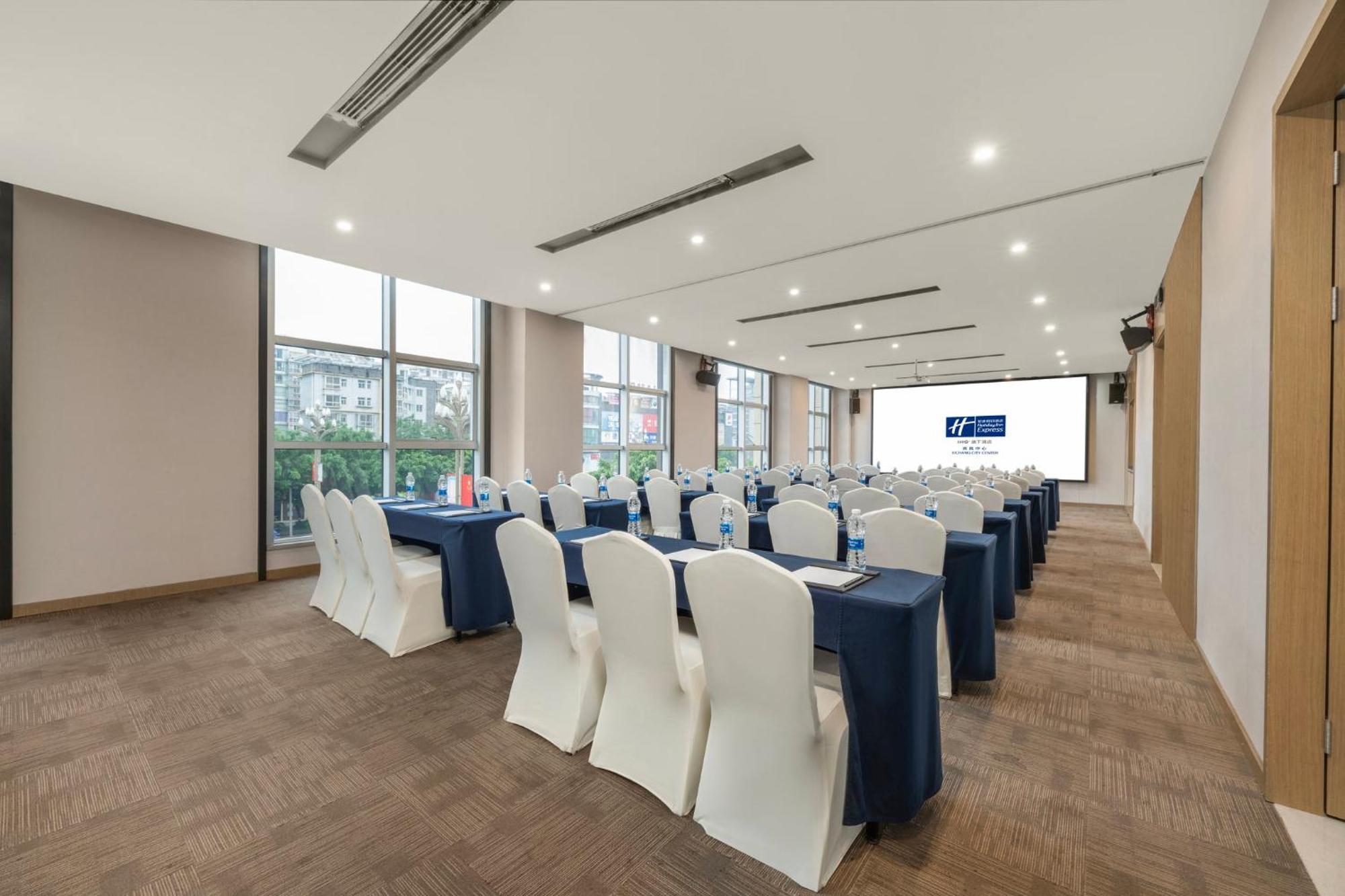Holiday Inn Express - Xichang City Center By Ihg Экстерьер фото