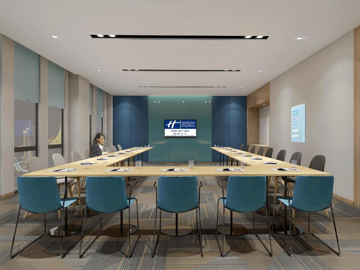 Holiday Inn Express - Xichang City Center By Ihg Экстерьер фото