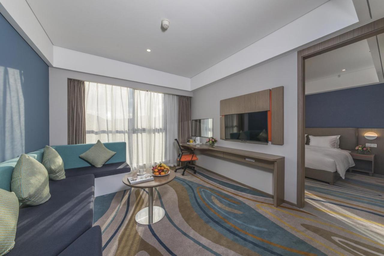 Holiday Inn Express - Xichang City Center By Ihg Экстерьер фото