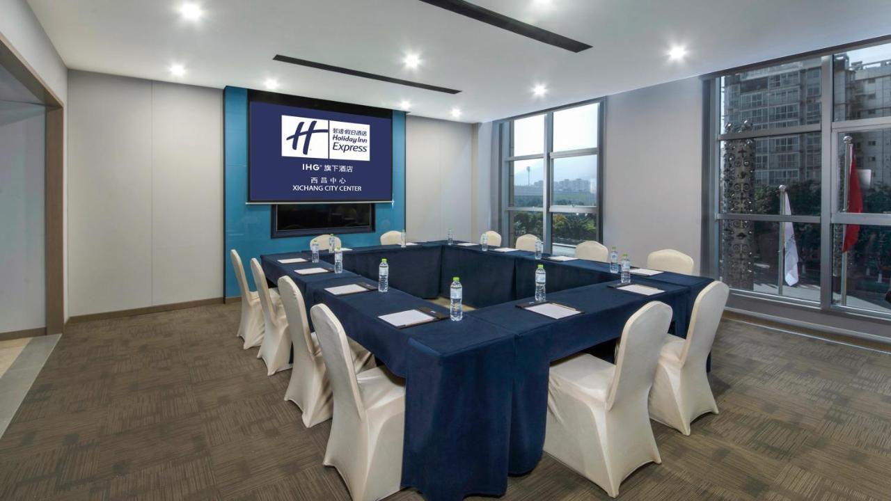 Holiday Inn Express - Xichang City Center By Ihg Экстерьер фото